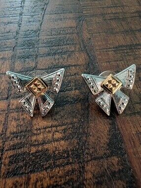 Vintage Avon Bow Earrings